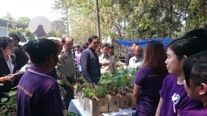 แจกกล้าไม้อุดร7