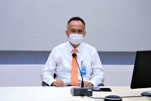 นายจิระศักดิ์ ชูความดี รองอธิบดีกรมป่าไม้ เป็นประธานในการประชุมคณะกรรมการบริหารจัดการศูนย์ป้องกันและเฝ้าระวังภัยจากโรคติดเชื้อไวรัสโคโรนา 2019 (COVID-19)