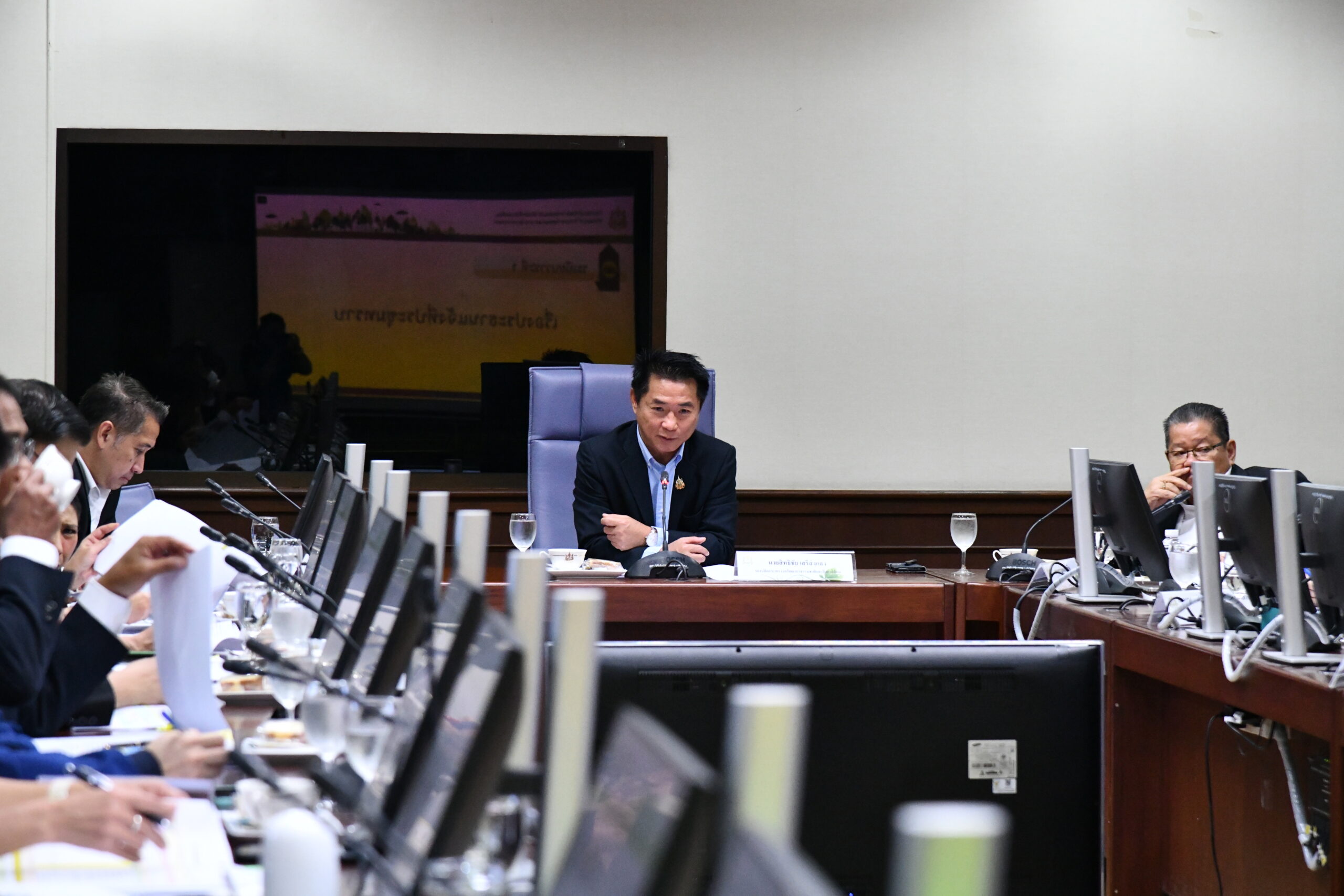 เร่งรัด กระทรวงทรัพย์ฯ 1/68