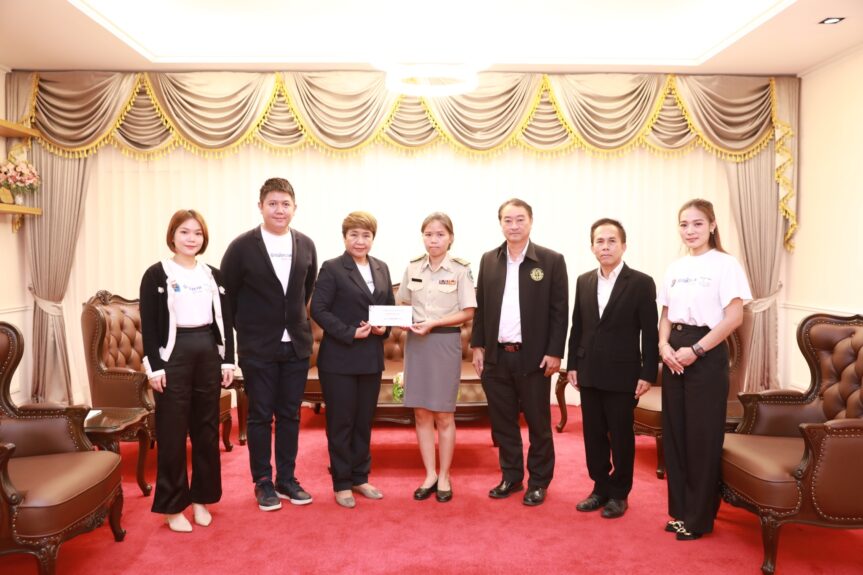 มูลนิธิ ดร. อมรเทพ ดีโรจนวงศ์ มอบทุนการศึกษา              แก่ ครอบครัวคุณพลวัฒน์ชนะบุญ