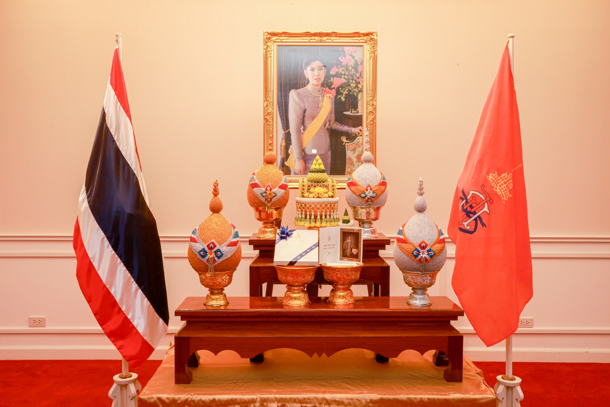 อธิบดีกรมป่าไม้ รับมอบ ส.ค.ส. พระราชทาน พุทธศักราช 2568
