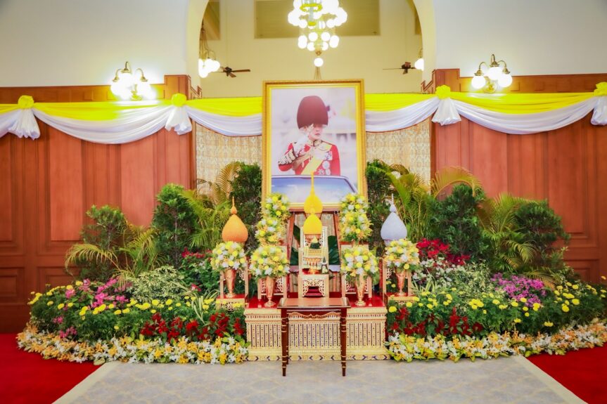 กรมป่าไม้ ร่วมลงนามถวายพระพร พระบาทสมเด็จพระเจ้าอยู่หัว