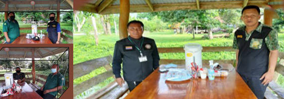 ช่วงเทศกาลสงกรานต์ประจำปี 2564 หน่วยป้องกันและพัฒนาป่าไม้เขาชะเมา ได้จัดตั้งจุดบริการประชาชน ที่หน่วยป้องกันและพัฒนาป่าไม้เขาชะเมา อำเภอเขาชะเมา จังหวัดระยอง โดยมีเจ้าหน้าที่หน่วยป้องกันรักษาป่าที่ รย.1 (บ้านนา-ทุ่งควายกิน) และหน่วยป้องกันรักษาป่าที่ รย.3 (ห้วยทับมอญ) อยู่ประจำจุดบริการฯ เพื่ออำนวยความสะดวกแก่ประชาชนที่เดินทางช่วงเทศกาลสงกรานต์ โดยจัดให้มีเครื่องดื่ม, ห้องน้ำ และจุดพักรถ ไว้คอยให้บริการ