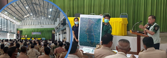 นายอรรณพ ชัยพรธนรัตน์ และเจ้าหน้าที่ตามคำสั่งสำนักจัดการทรัพยากรป่าไม้ ที่ 9 (ชลบุรี) ประชุมกิจกรรมประชาพิจารณ์ร่างกฎกระทรวงป่าสงวนแห่งชาติภายหลังจากการปรับปรุงแผนที่แนวเขตที่ดินของรัฐแบบบรูณาการ มาตราส่วน 1 : 4000 (One Map)