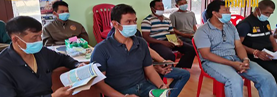 วันที่ 21-22 เมษายน 2564 เจ้าหน้าที่ส่วนจัดการป่าชุมชน สายปฏิบัติงานจังหวัดจันทบุรี ส่งเสริมสนับสนุน และให้คำแนะนำชุมชน จัดทำแผนจัดการป่าชุมชน จำนวน 2 ป่าชุมชน ได้แก่ ป่าชุมชนบ้านช่องกะพัด หมู่ที่ 2 ตำบลขุนช่อง อำเภอแก่งหางแมว จังหวัดจันทบุรี, ป่าชุมชนบ้านส้มป่อย หมู่ที่ 5 ตำบลแก่งหางแมว อำเภอแก่งหางแมว จังหวัดจันทบุรี