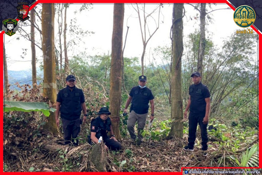 เจ้าหน้าที่ตรวจสอบพื้นที่บริเวณบ้านหน้าไทร