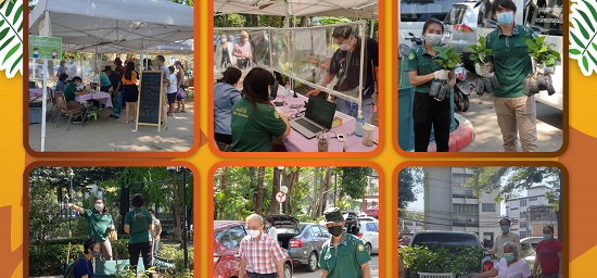 รูปกิจกรรมแจกกล้าไม้ โครงการพิธีเจริญพระพุทธมนต์ พฤกษามหามงคล